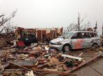 State College - Moore, OK Tornado Damage/Red Cross Photo