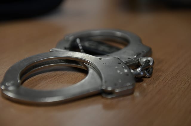 State College - Cops keep criminals confined