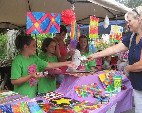 State College - Kids selling
