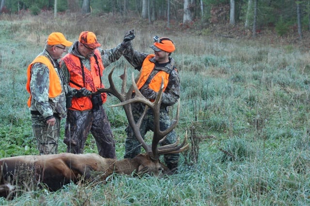 Pennsylvania Elk Outfitter - Trophy Rack Lodge