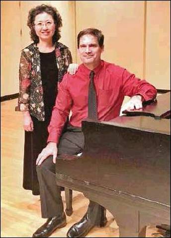 Curtin Piano Duo to entertain at TUMC