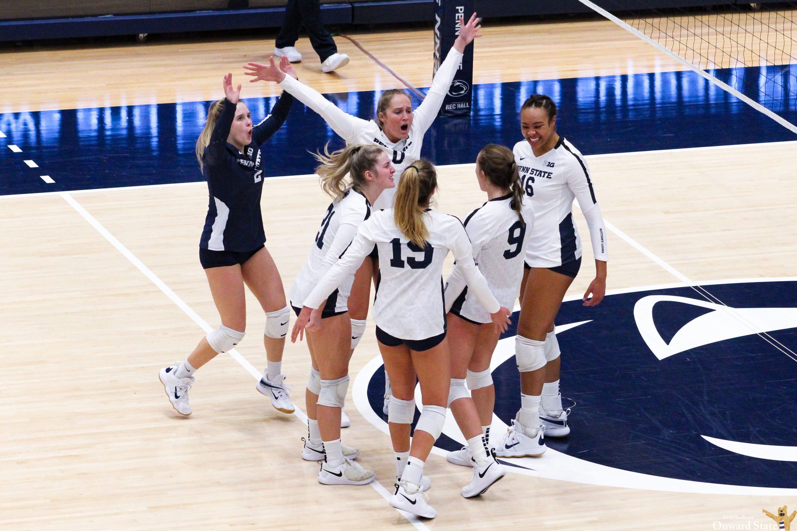 penn-state-women-s-volleyball-battles-back-to-complete-season-opening-series-sweep-of-illinois