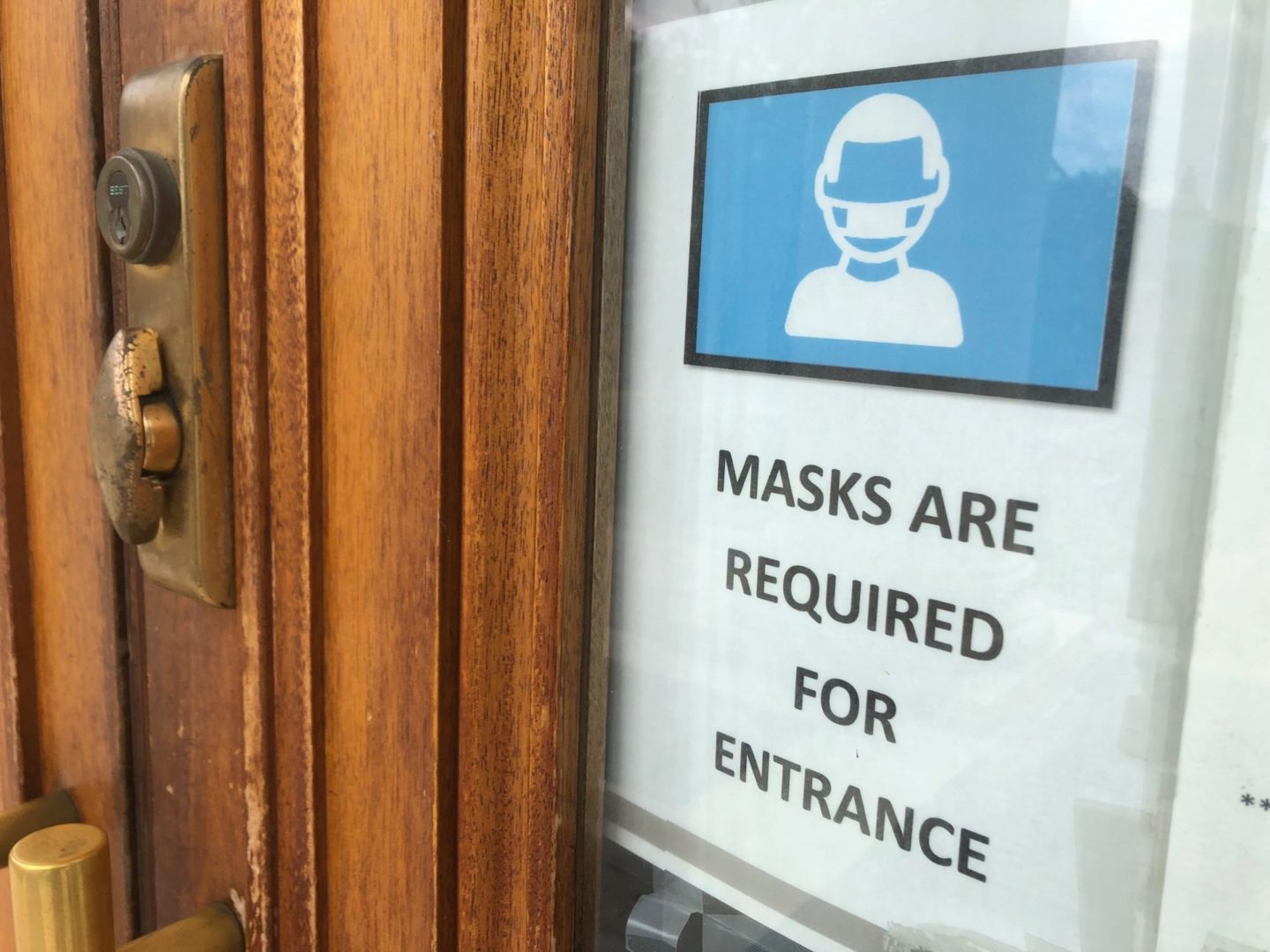 State College - masks required courthouse7420