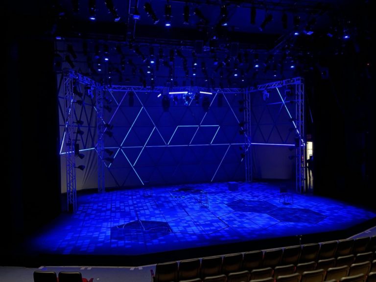 Penn State Centre Stage Discusses Neurodiversity Through Performance of ‘The Curious Incident of the Dog in the Night-Time’