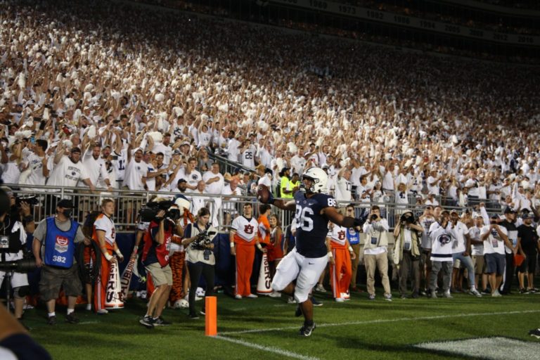 No. 10 Penn State Outlasts No. 22 Auburn 28-20