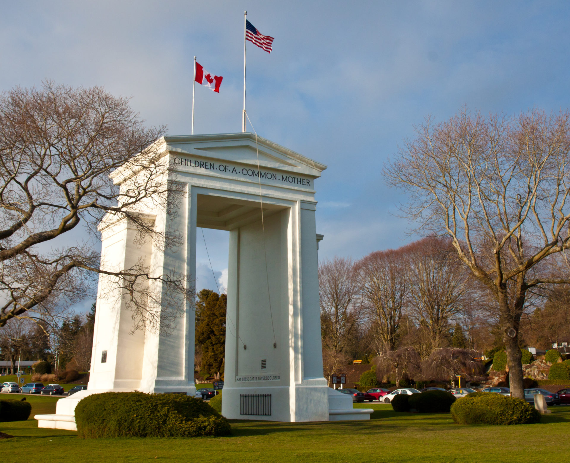 State College - Peace_arch_Canada-US_border