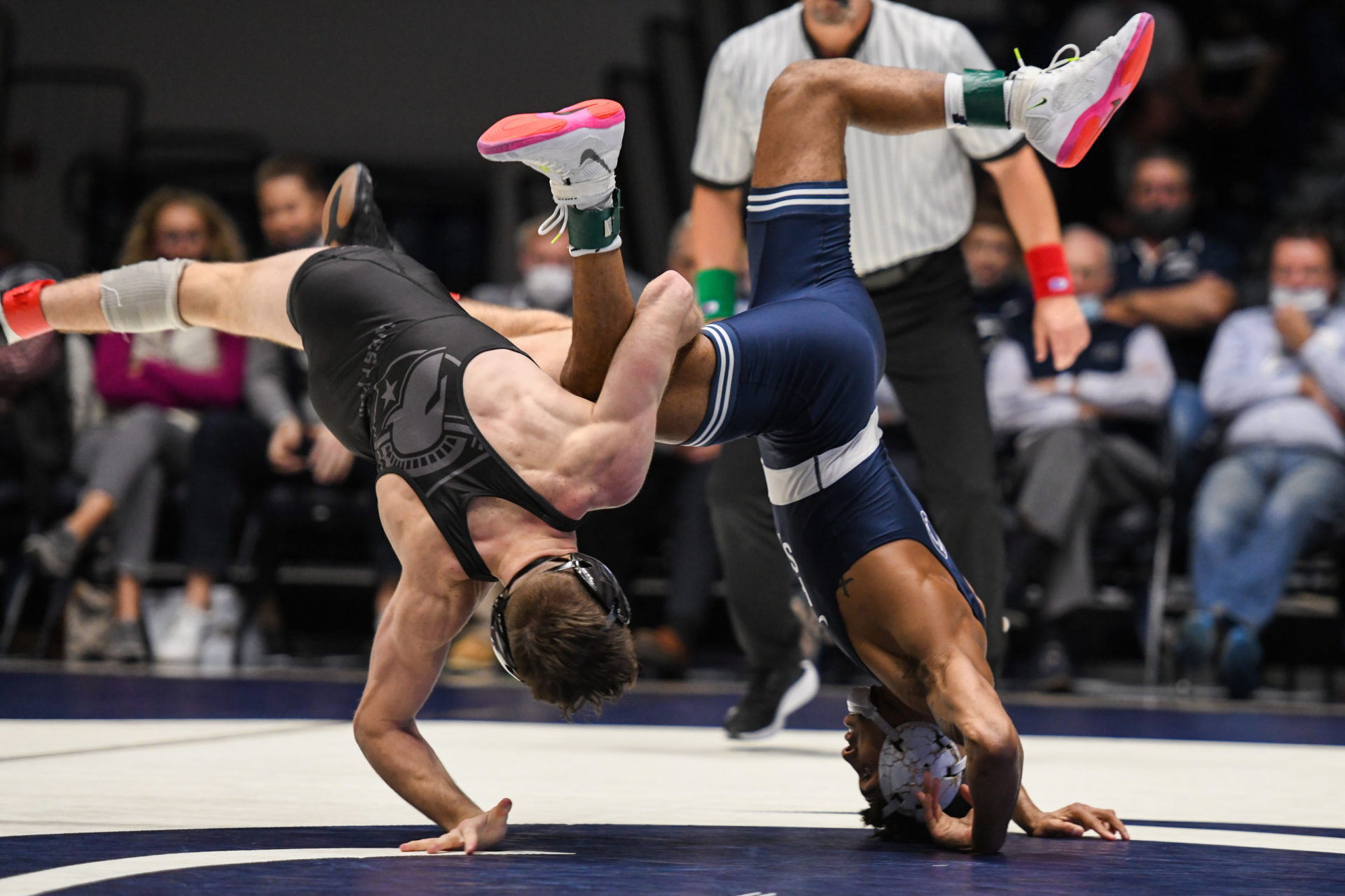 State College - 133: #1 Roman Bravo-Young PSU tech fall Dominic Carone AWP; 26-11 (TF; 6:36)