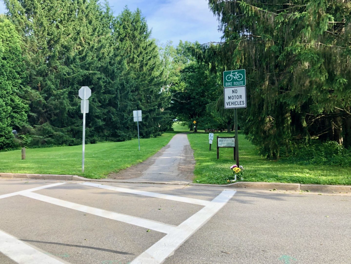 State College - edgewood circle bike crossing