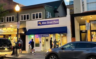 Allen Street Pizza Opens in Downtown State College