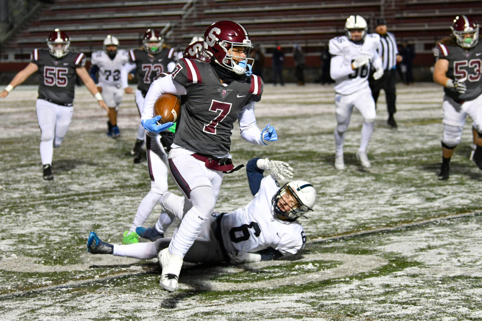State College - State High footbal D’Antae Sheffey