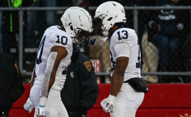 Despite Dramatic Weekend in Top 10, Penn State Football Holds Steady in AP Poll