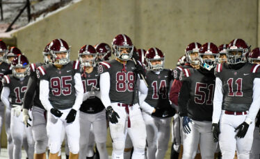 State High Football’s Undefeated Season Ends Following 27-7 Loss to Harrisburg in 6A State Semifinals