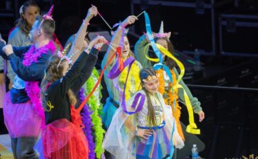 Kids’ Fashion Show Lights Up Sunday Morning Scene at THON 2023