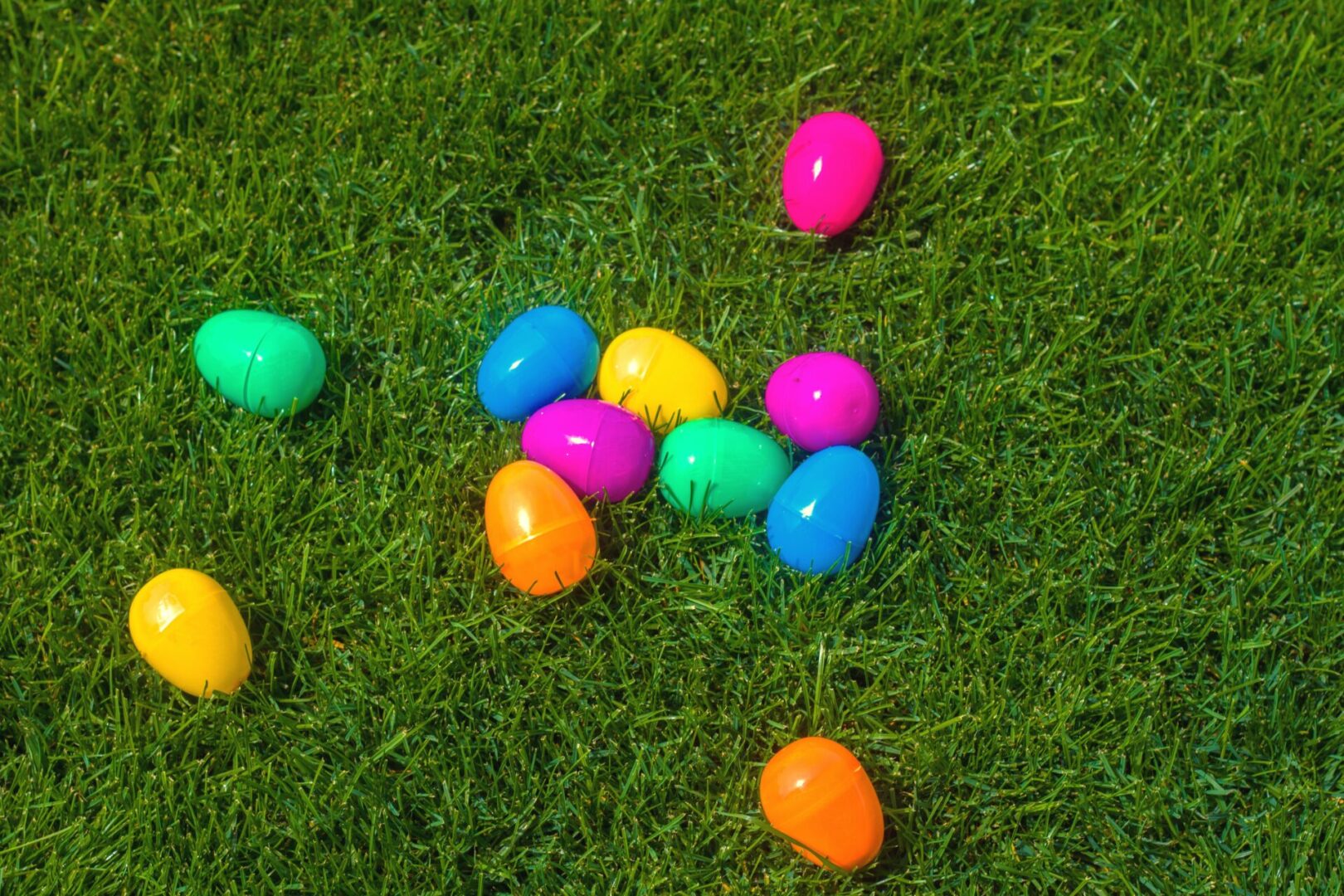 State College - easter eggs denisse-leon-OoLdvekzZaU-unsplash