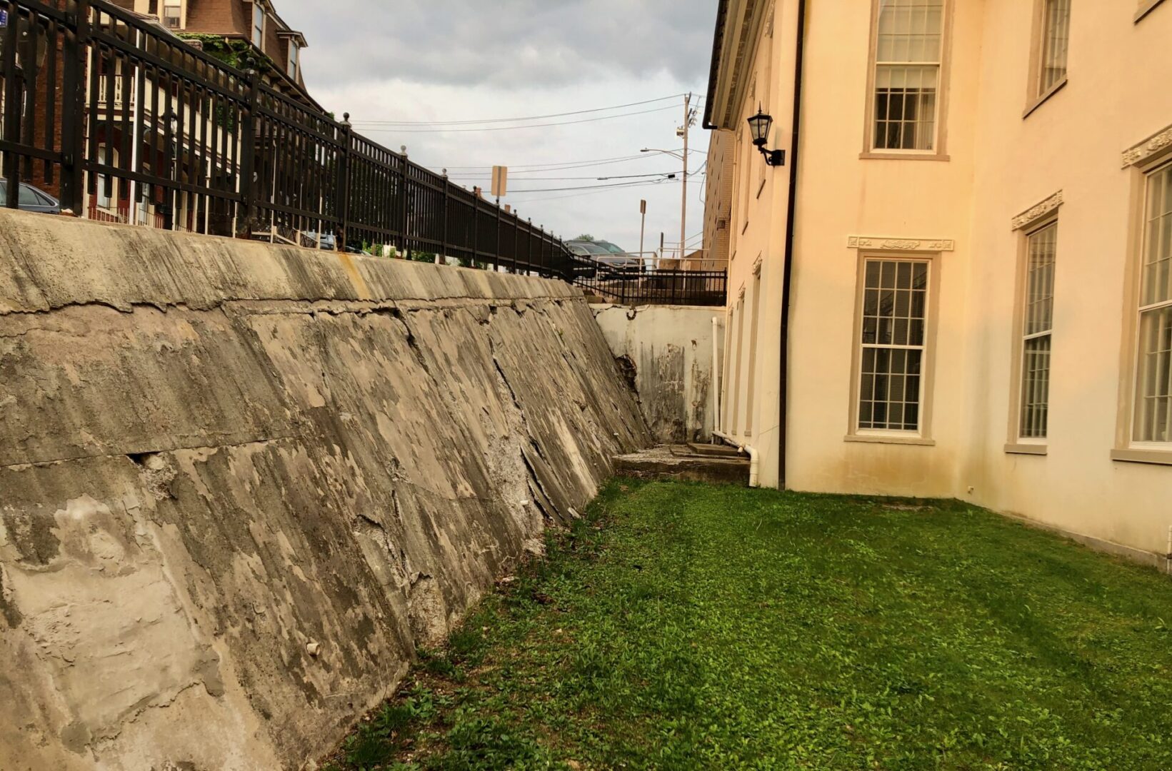 State College - courthouse retaining wall