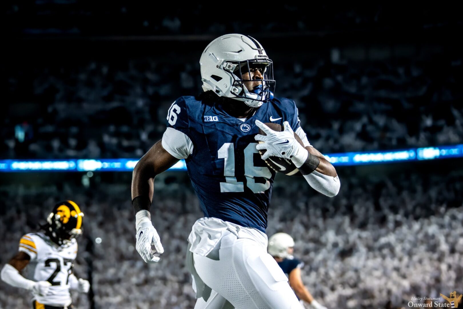State College - khalil dinkins td vs iowa2 hailey stutzman