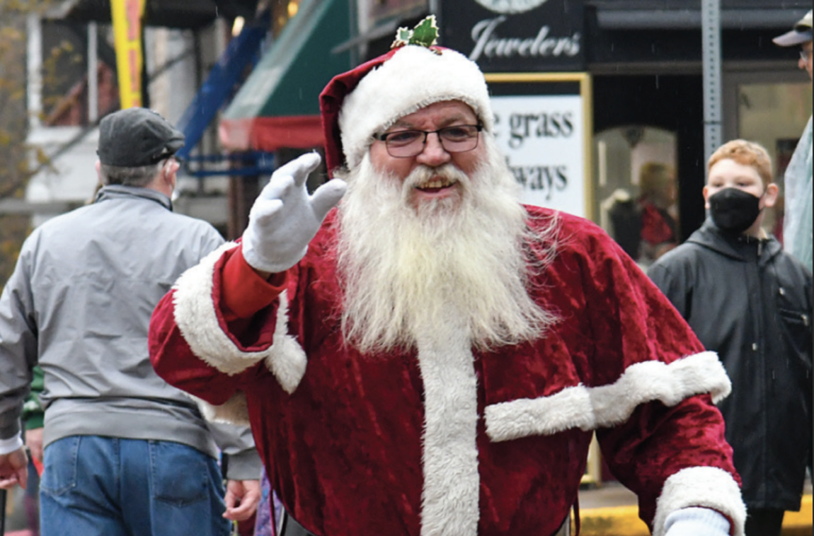 State College - Fritz Santa