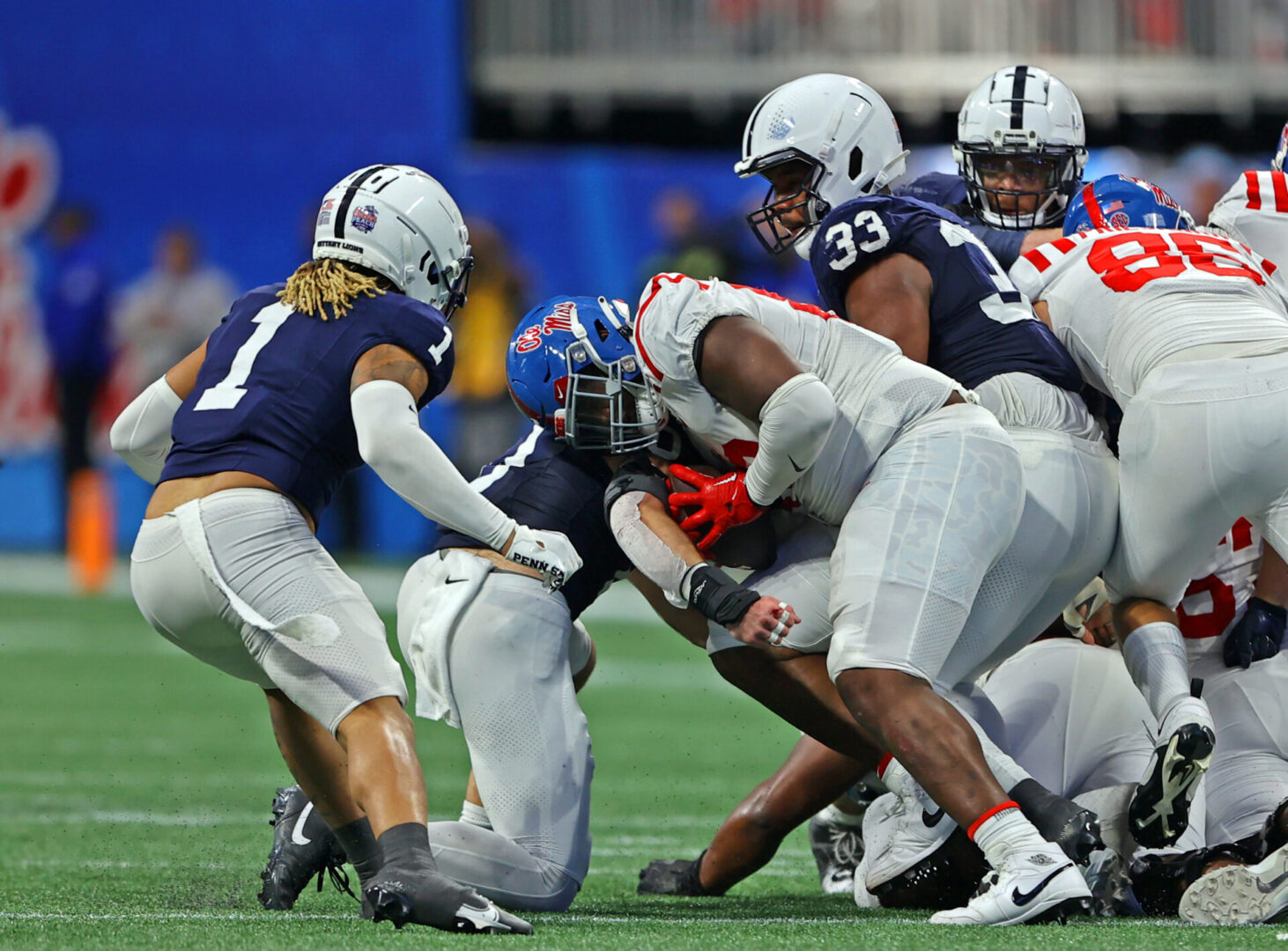 State College - peach bowl 2nd half defense dennis-sutton jaylen reed tackle