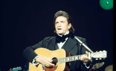 Stage and Screen Show Brings the Johnny Cash Concert Experience to Eisenhower Auditorium