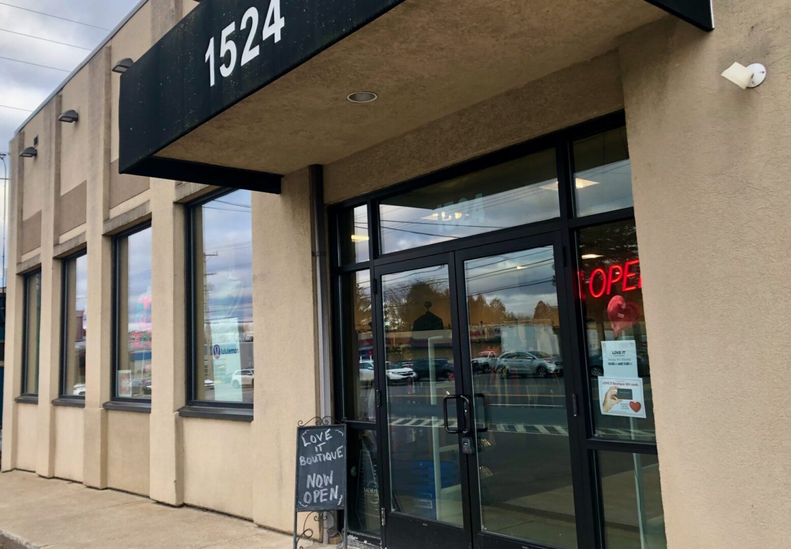 State College - love it boutique