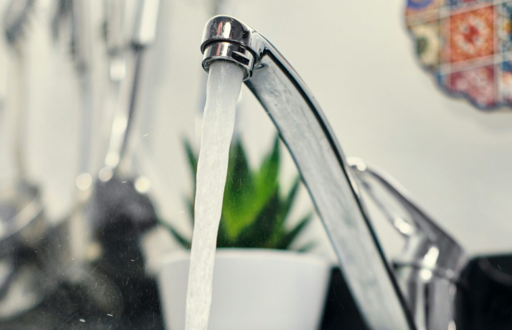 State College - tap water bob-van-aubel-GJBXXoaDCC4-unsplash