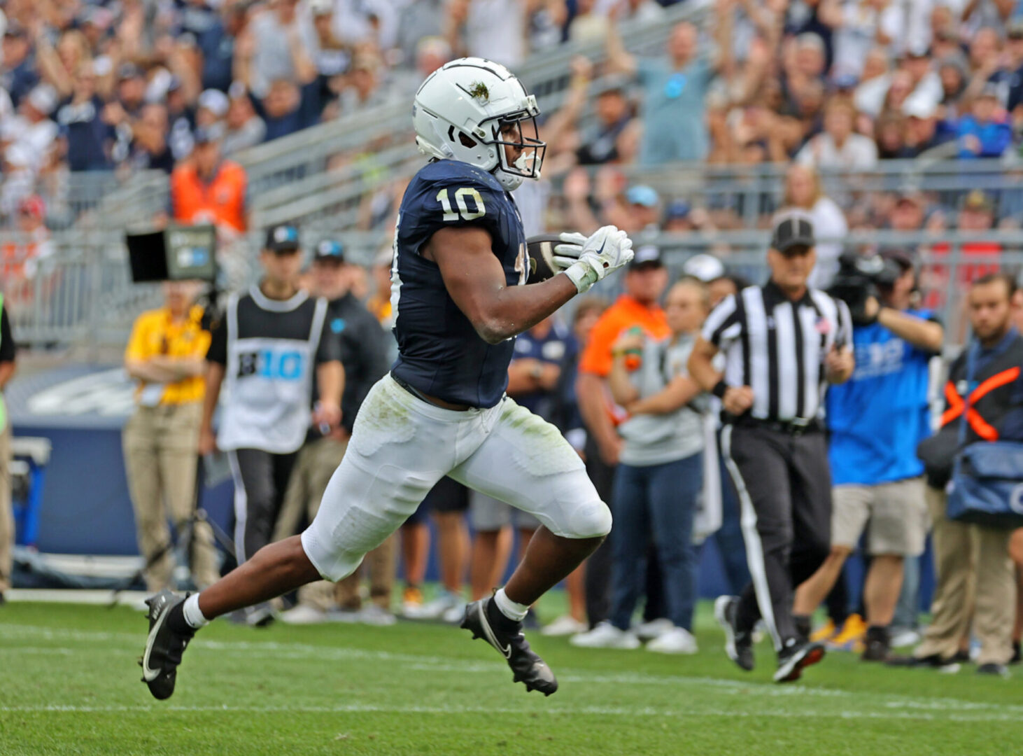 State College - Burdick Kent State Singleton first half