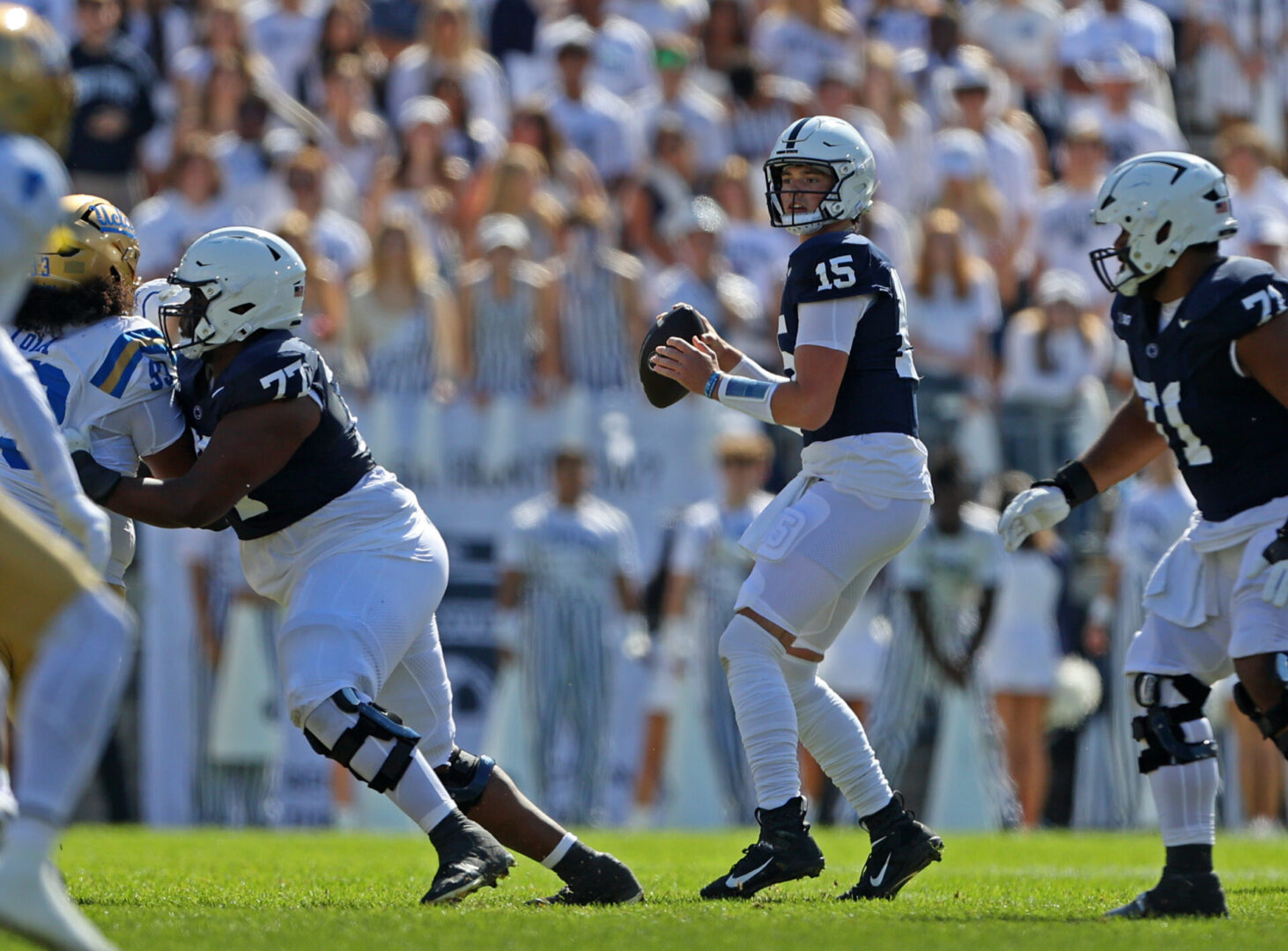 State College - burdick ucla Drew Allar passes 1st half