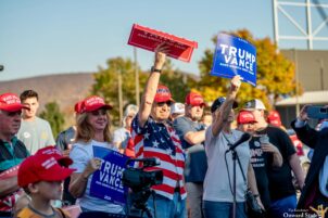 State College - team trump bus tour