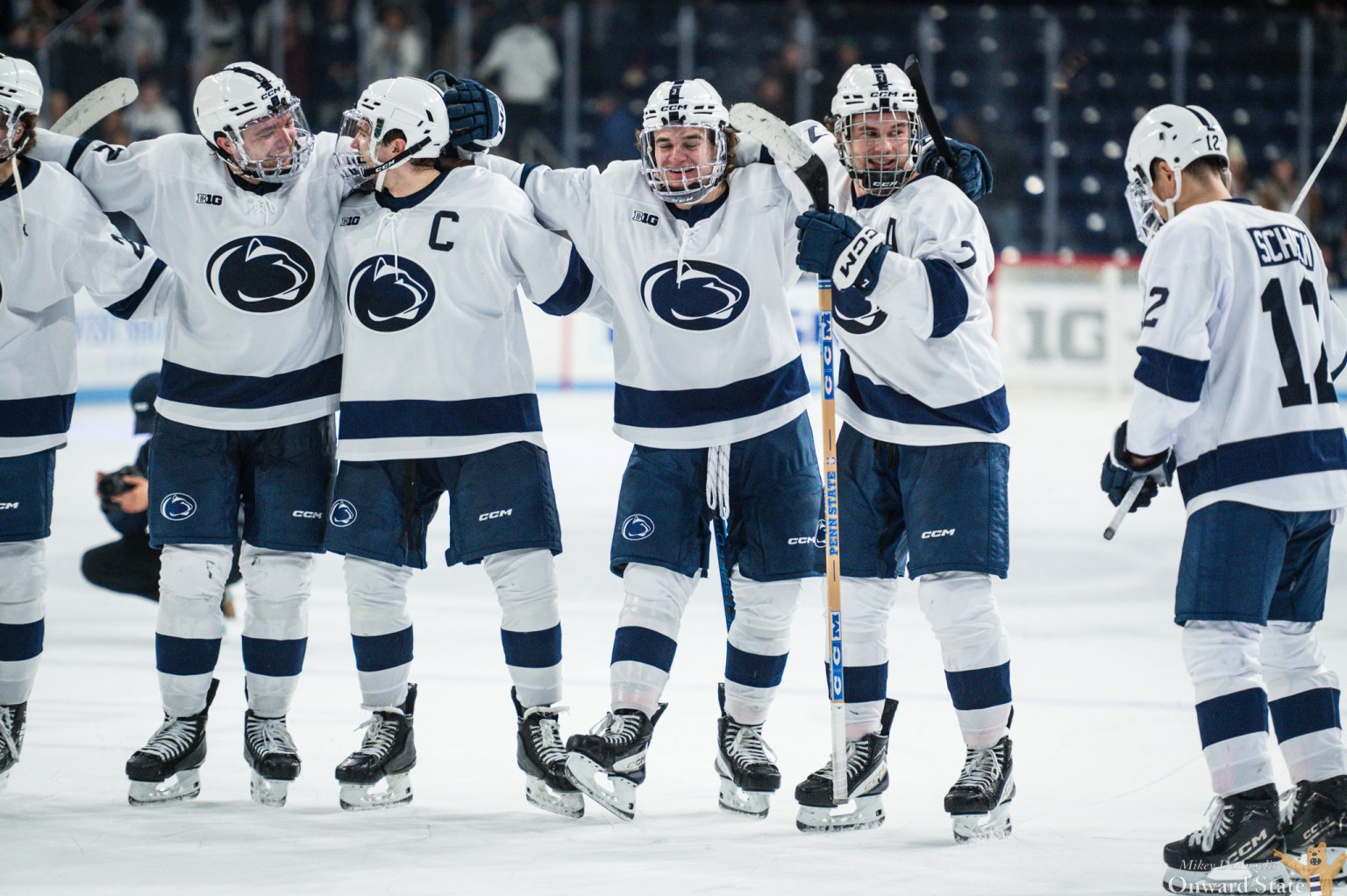 hockey-2-25-mikey-deangelis.jpeg