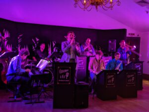 Crooner-and-Company-300×226