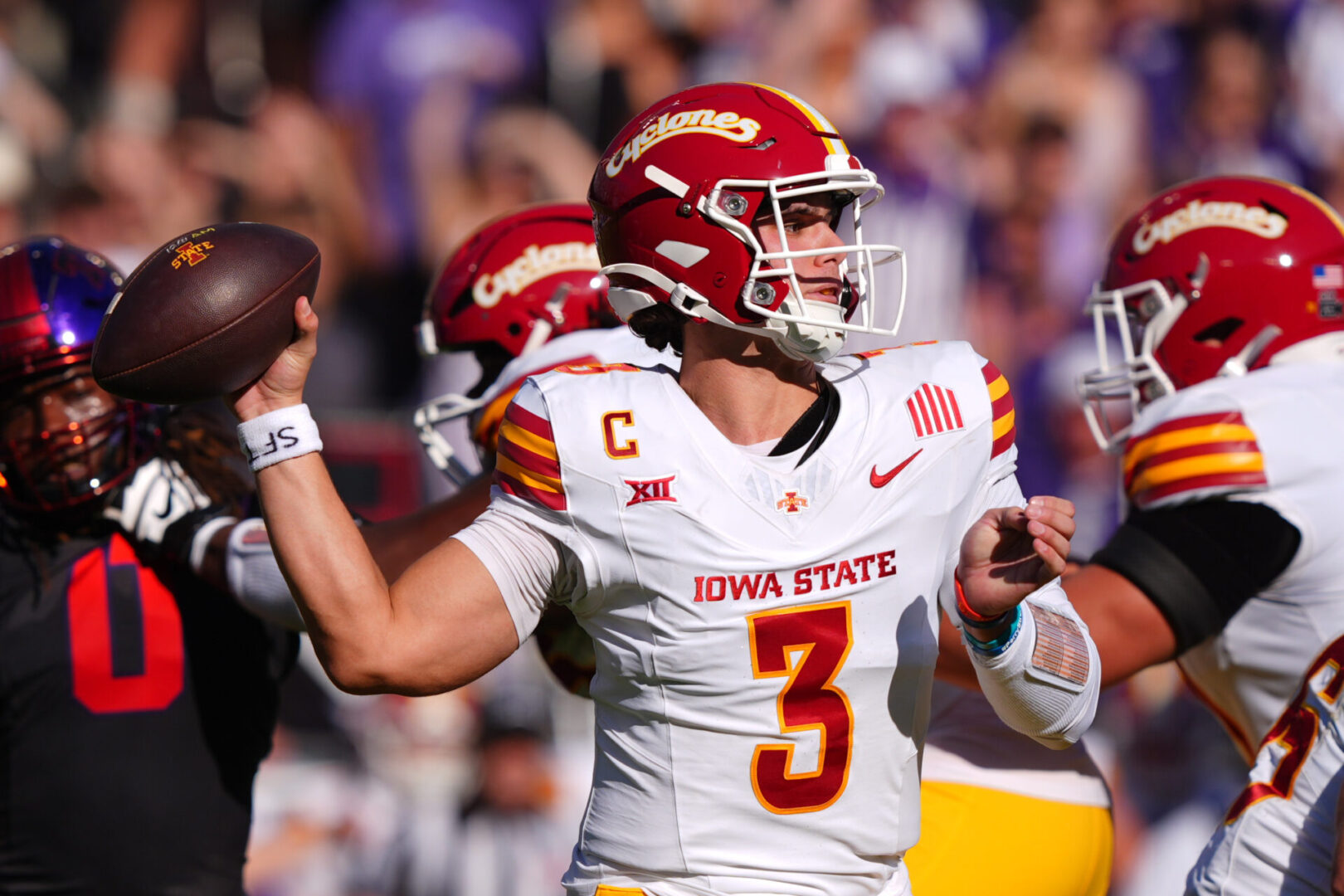 Iowa State Transfer QB Rocco Becht Commits to Penn State