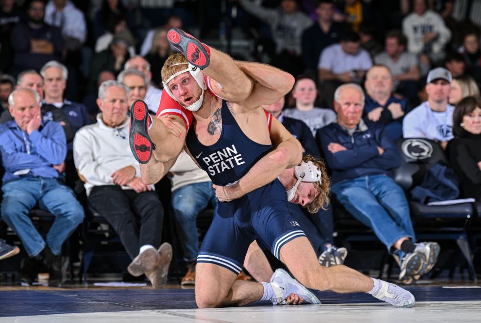 Penn State stays perfect with shutouts of Indiana, Maryland