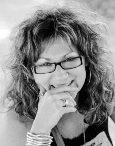 Vicka Kharitonova Pevzner_300ppi (2)