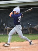 Whitehead leads Spike Island over Blanchard