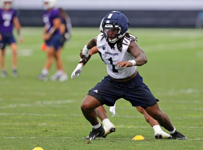 Penn State Defensive Ends Hitting Their Stride Late in Fall Camp