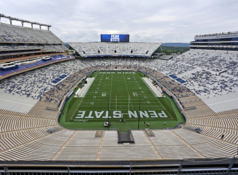 Penn State Climbs in AP Top 25 Poll After Season-Opening Win