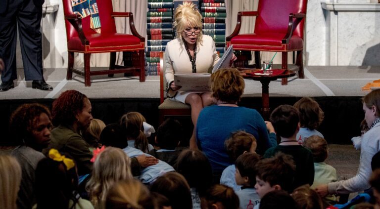 Centre County United Way to Join Give Like Dolly Day in Support of Imagination Library
