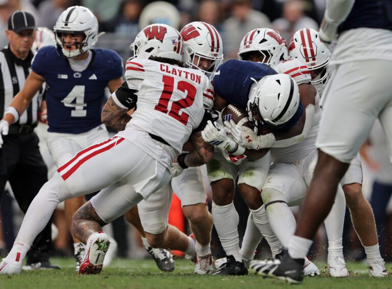 Wisconsin Rallies to Stun Penn State 24-20 in Big Ten Opener