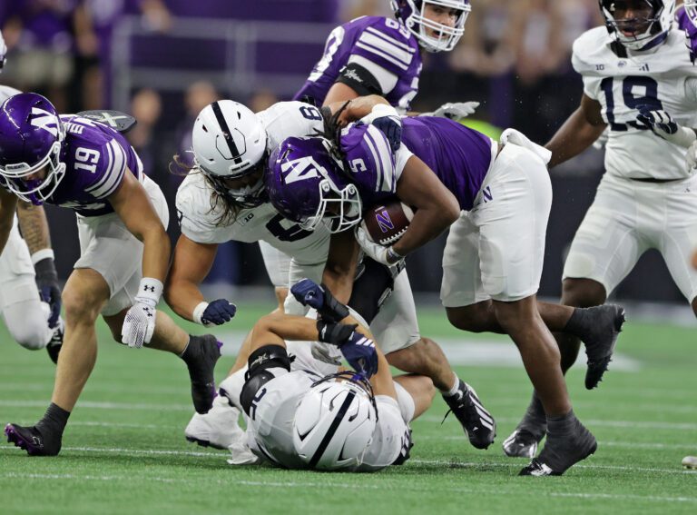 Northwestern Runs Over Penn State 34-13
